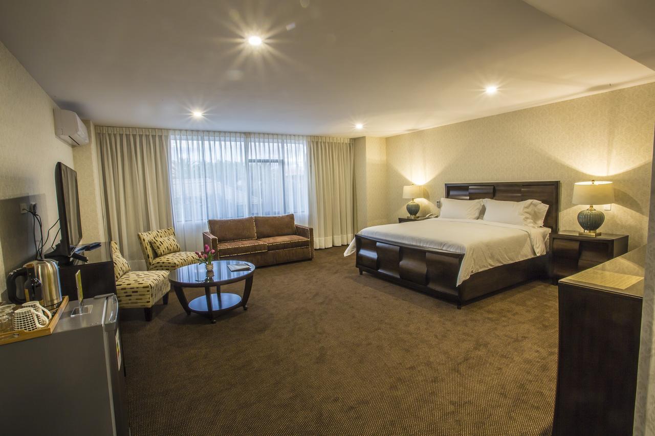 Roles Hotel Sucre Eksteriør billede