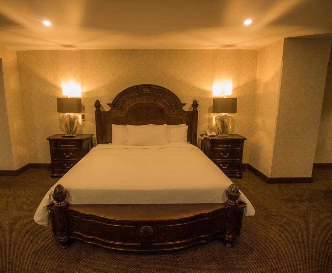 Roles Hotel Sucre Eksteriør billede