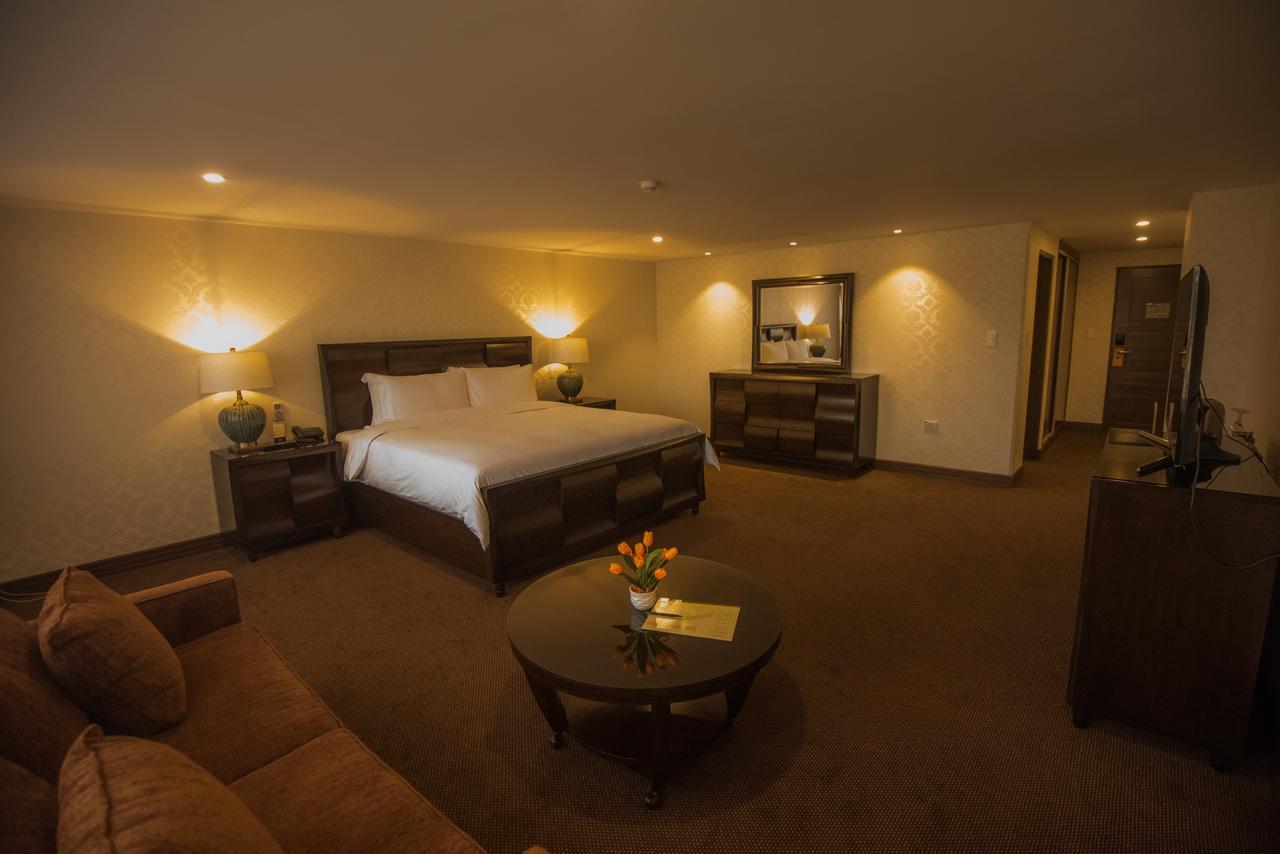 Roles Hotel Sucre Eksteriør billede