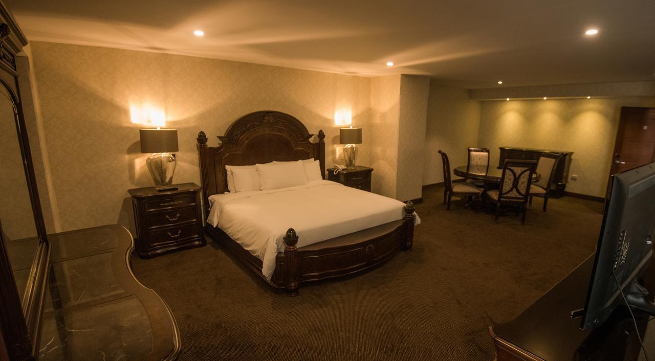 Roles Hotel Sucre Eksteriør billede